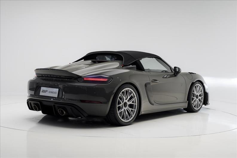 Porsche-718-4.0 H6 Spyder RS