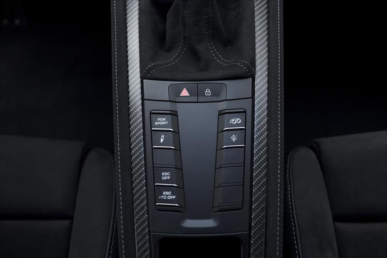 Porsche-718-4.0 H6 Spyder RS