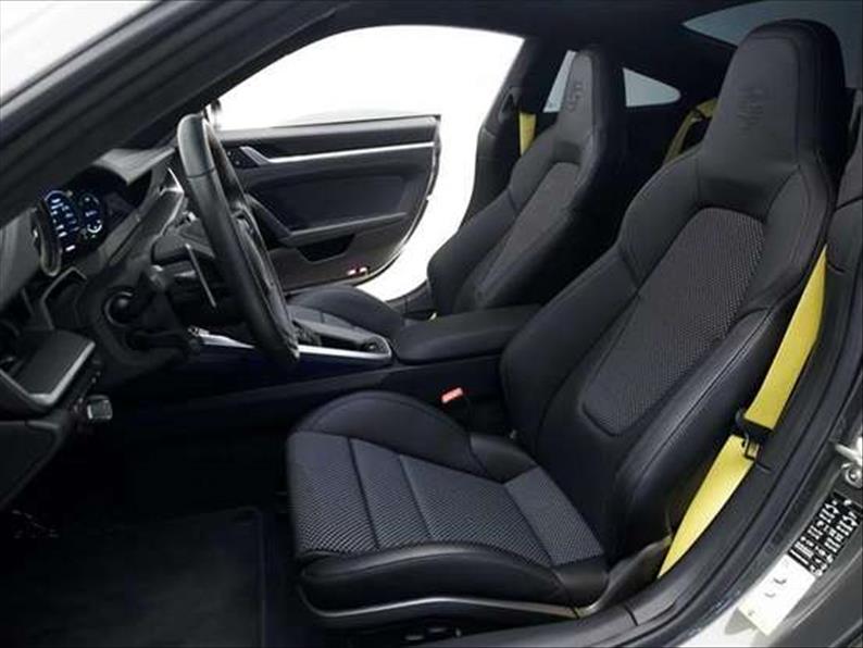 Porsche-911-3.8 24V H6 Turbo