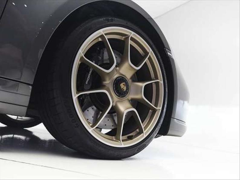 Porsche-911-3.8 24V H6 Turbo