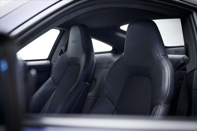 Porsche-911-3.0 24V H6 Carrera T