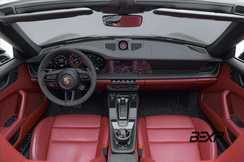 Porsche-911-3.0 24V H6 Carrera GTS Cabriolet