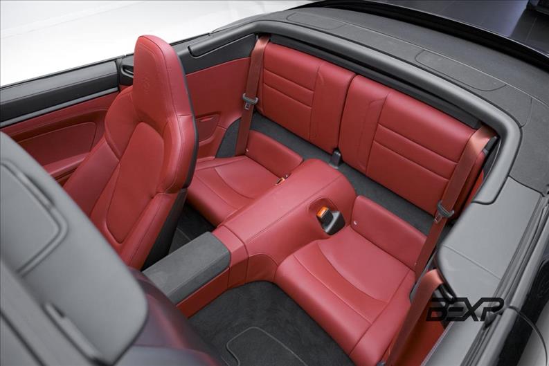 Porsche-911-3.0 24V H6 Carrera GTS Cabriolet
