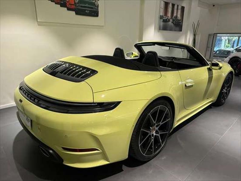 Porsche-911-3.0 24V H6 Carrera Cabriolet