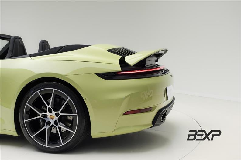 Porsche-911-3.0 24V H6 Carrera Cabriolet