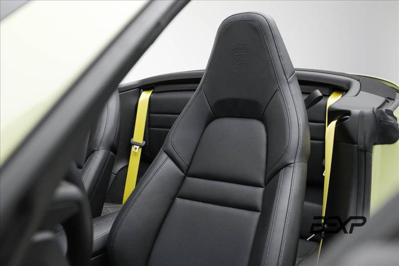 Porsche-911-3.0 24V H6 Carrera Cabriolet