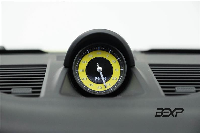 Porsche-911-3.0 24V H6 Carrera Cabriolet