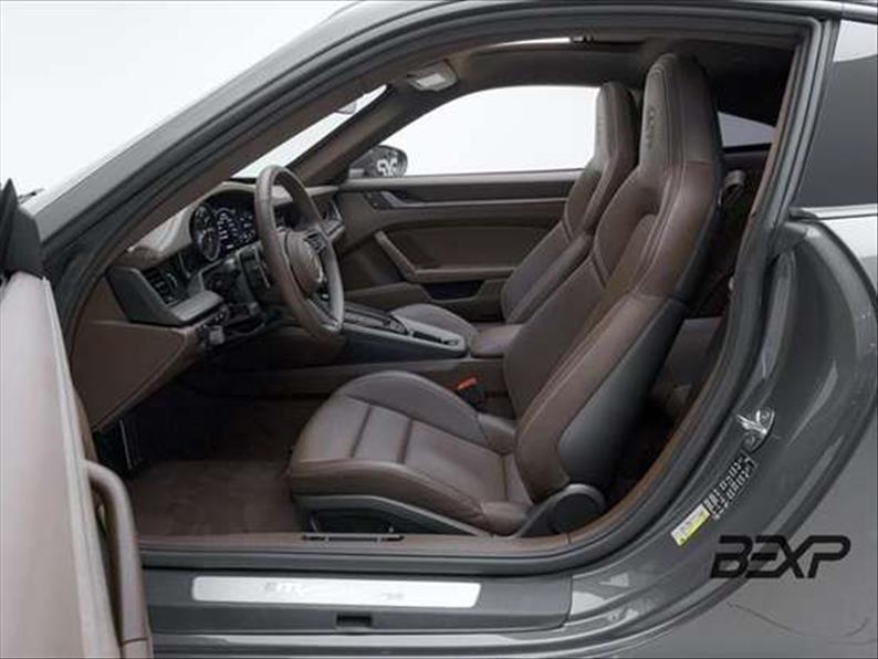 Porsche-911-3.0 24V H6 Carrera