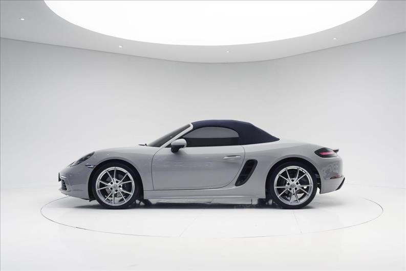 Porsche-718-2.0 16V H4 Boxster
