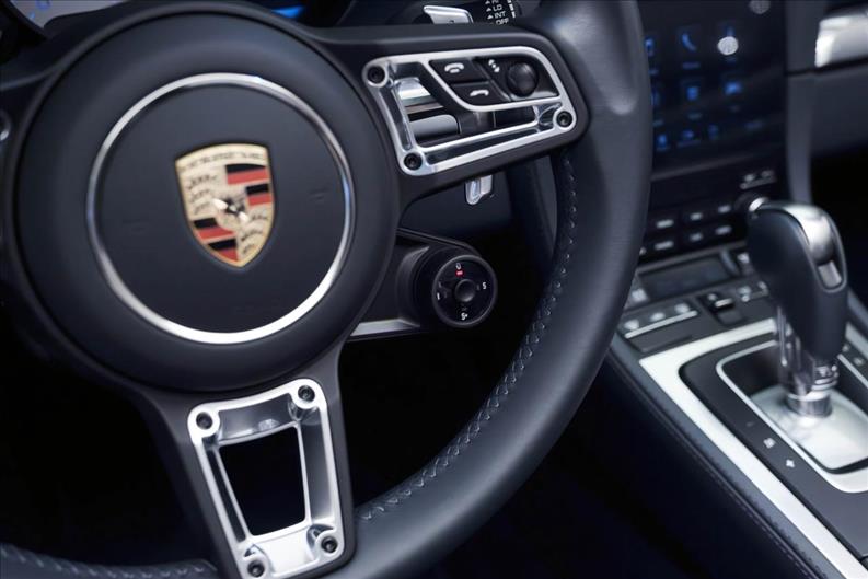 Porsche-718-2.0 16V H4 Boxster