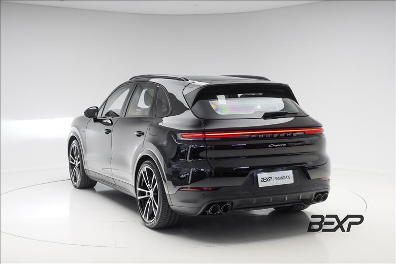 Porsche-CAYENNE-3.0 V6 E-hybrid AWD S