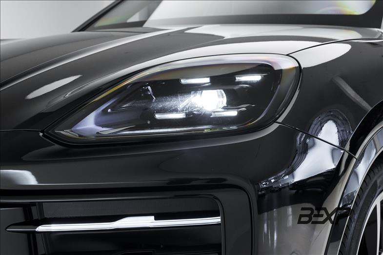 Porsche-CAYENNE-3.0 V6 E-hybrid AWD S