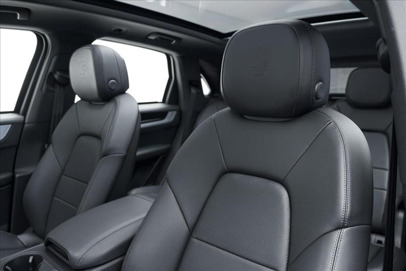 Porsche-CAYENNE-3.0 V6 E-hybrid AWD S