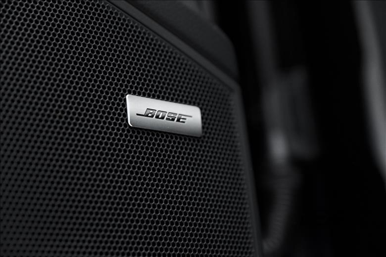 Porsche-CAYENNE-3.0 V6 E-hybrid AWD S