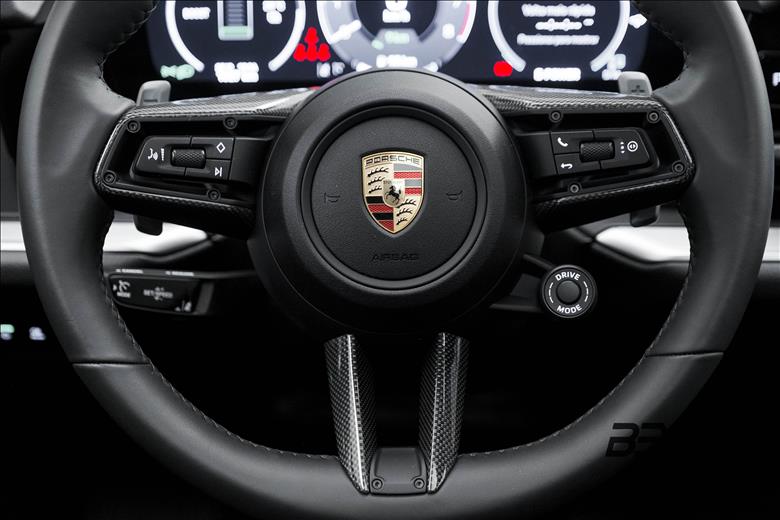 Porsche-CAYENNE-3.0 V6 E-hybrid AWD S