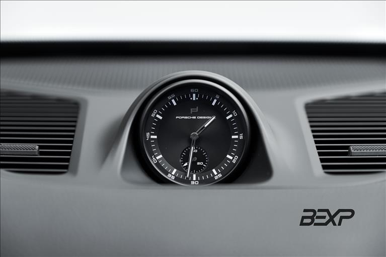 Porsche-CAYENNE-3.0 V6 E-hybrid AWD S