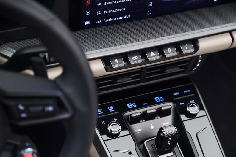 Porsche-911-3.0 24V H6 Carrera Cabriolet