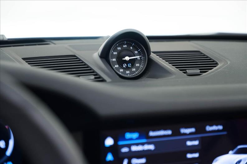 Porsche-911-3.0 24V H6 Carrera Cabriolet