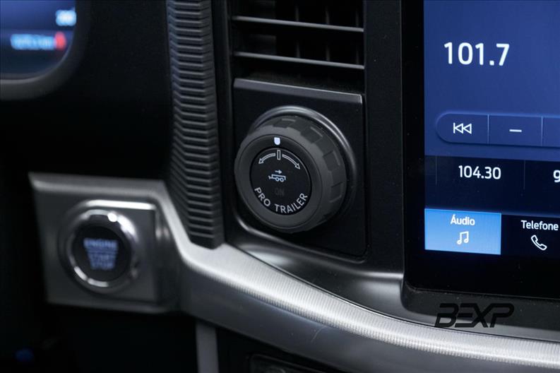 Ford-F-150-5.0 V8 CD Lariat FX4