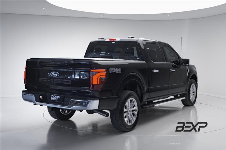 Ford-F-150-5.0 V8 CD Lariat FX4