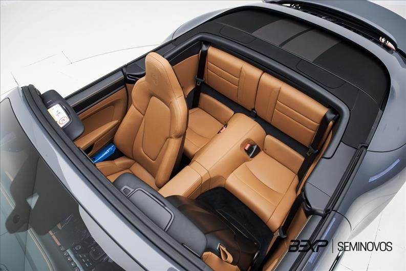 Porsche-911-3.6 24V H6 Carrera GTS Cabriolet