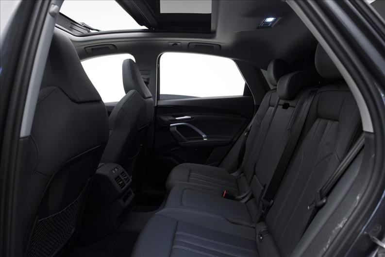 Audi-Q5-2.0 TFSI Sportback S Line Quattro S Tronic