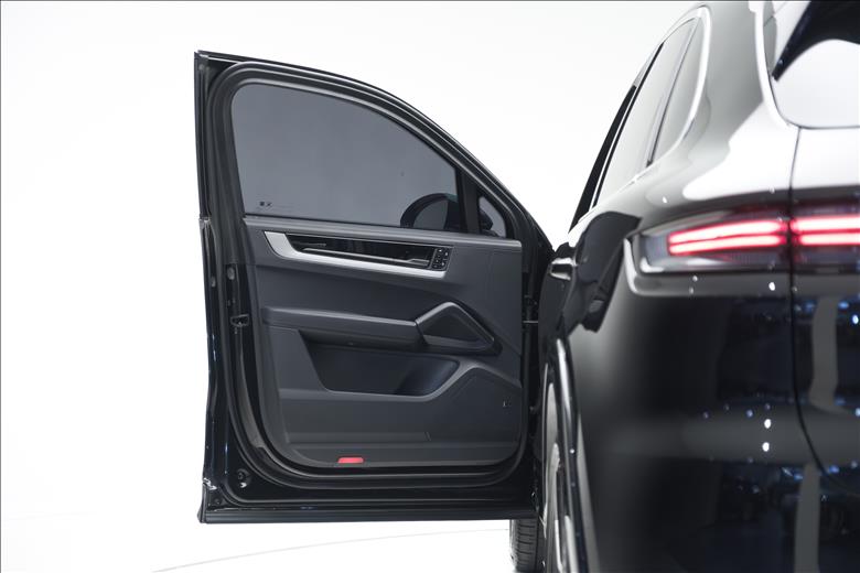 Porsche-CAYENNE-3.0 V6 S E-hybrid AWD S