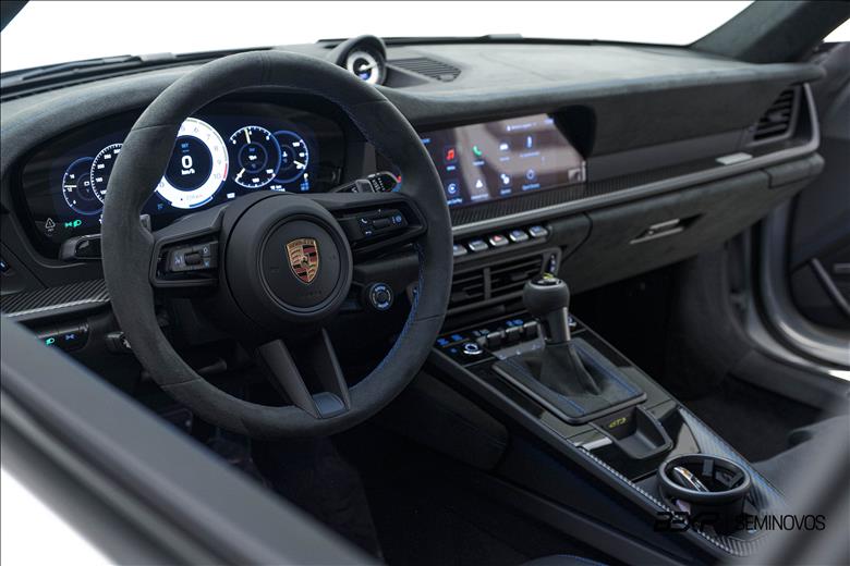 Porsche-911-4.0 24V H6 GT3