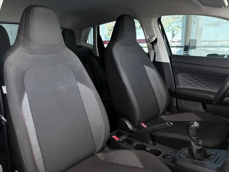  POLO  1.0 MPI Track 6