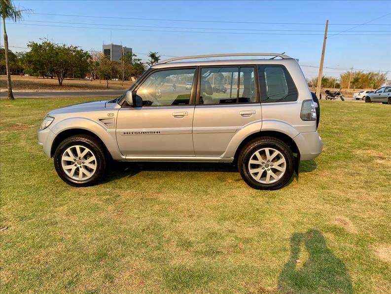 PAJERO 2.0 TR4 4X4 16V PAJERO 2.0 TR4 4X4 16V