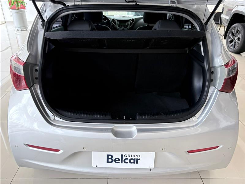  HB20  1.6 Premium 16V 14