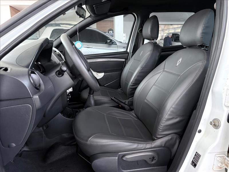  DUSTER OROCH  1.6 16V SCE Express 8