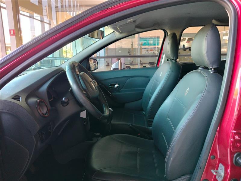  SANDERO  1.6 Stepway 8V 8
