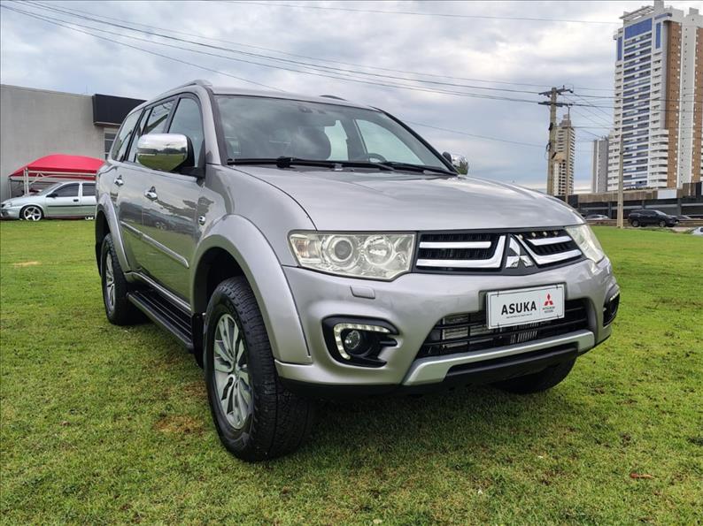  PAJERO  3.2 HPE 4X4 7 Lugares 16V Turbo Intercooler 0