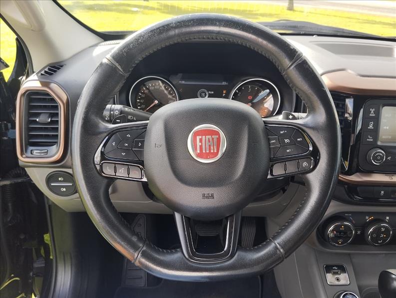  TORO  2.0 16V Turbo Volcano 4WD AT9 11