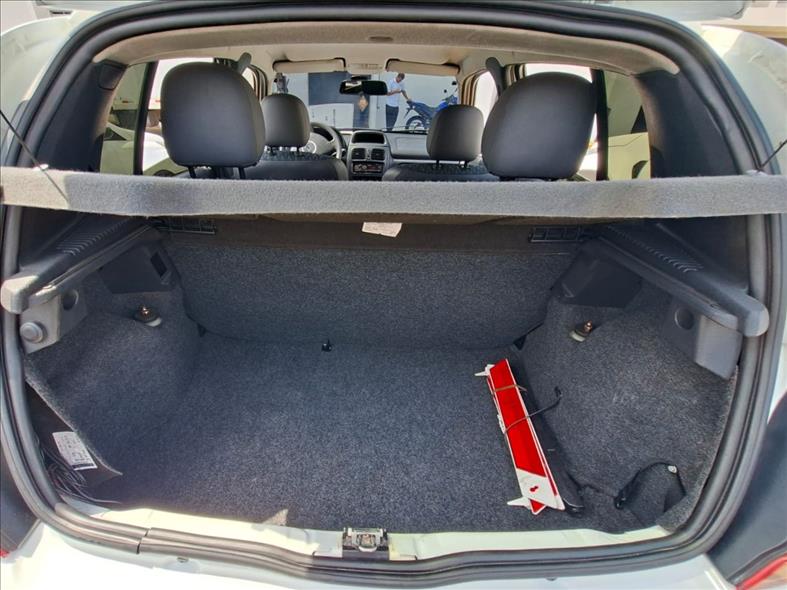  CLIO  1.0 Expression 16V 11