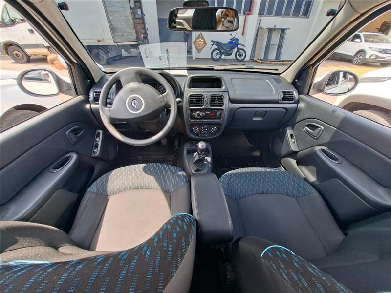  CLIO  1.0 Expression 16V 8