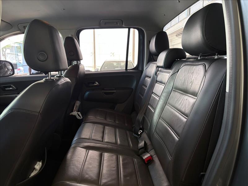  AMAROK  3.0 V6 TDI Highline CD 4motion 9