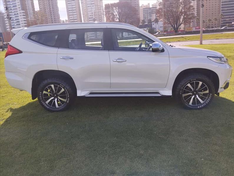  PAJERO SPORT  2.4 16V Mivec Turbo HPE AWD 1