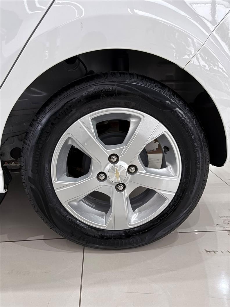  ONIX  1.4 MPFI LT 8V 14