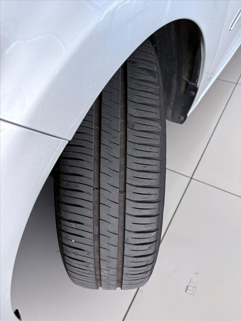  PRISMA  1.4 MPFI LT 8V 16