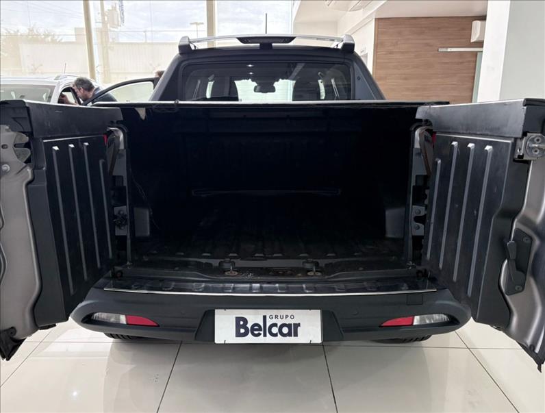  TORO  2.0 16V Turbo Volcano 4WD AT9 13