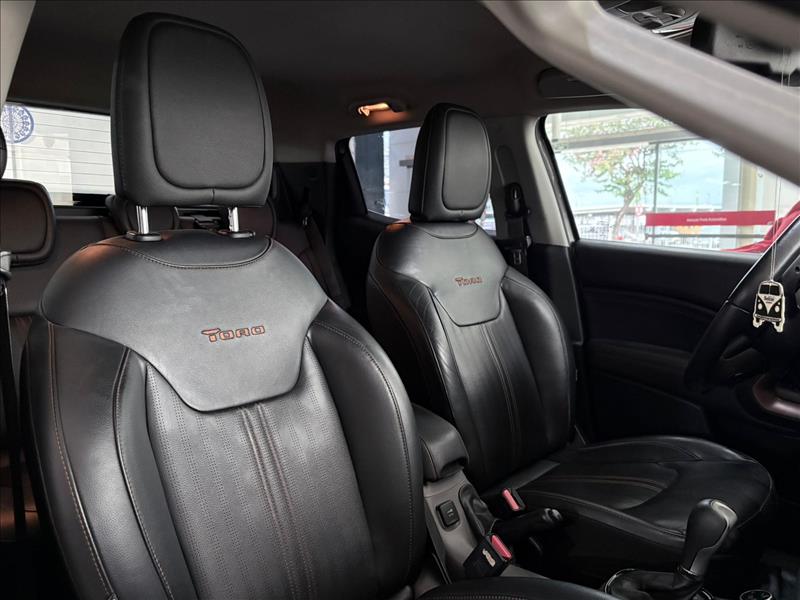  TORO  2.0 16V Turbo Volcano 4WD AT9 5