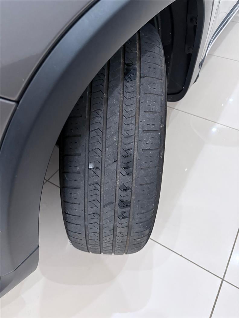  TORO  2.0 16V Turbo Volcano 4WD AT9 14