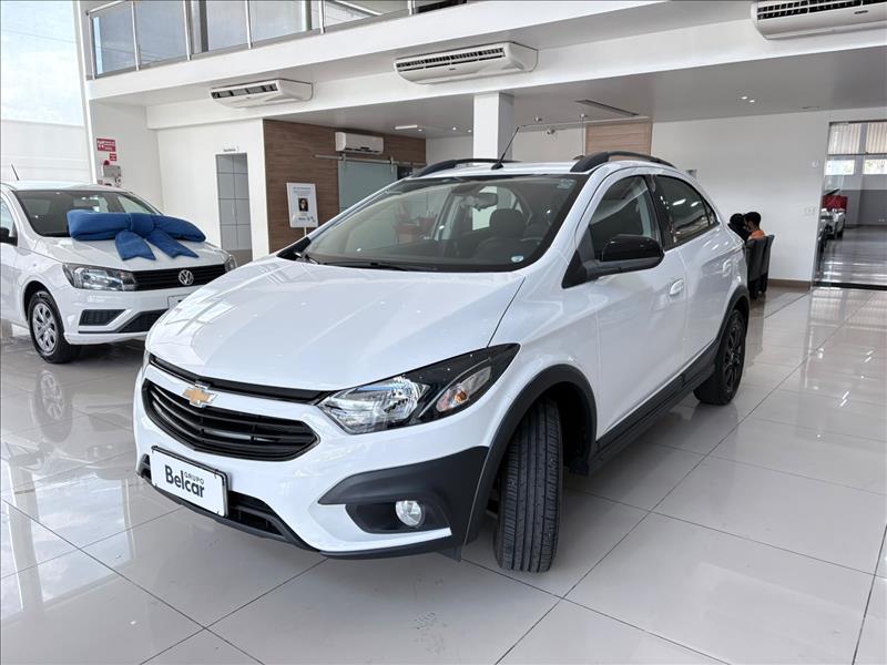  ONIX  1.4 MPFI Activ 8V 4