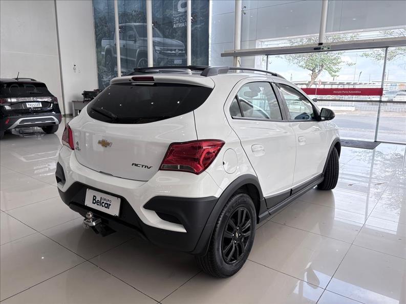  ONIX  1.4 MPFI Activ 8V 1