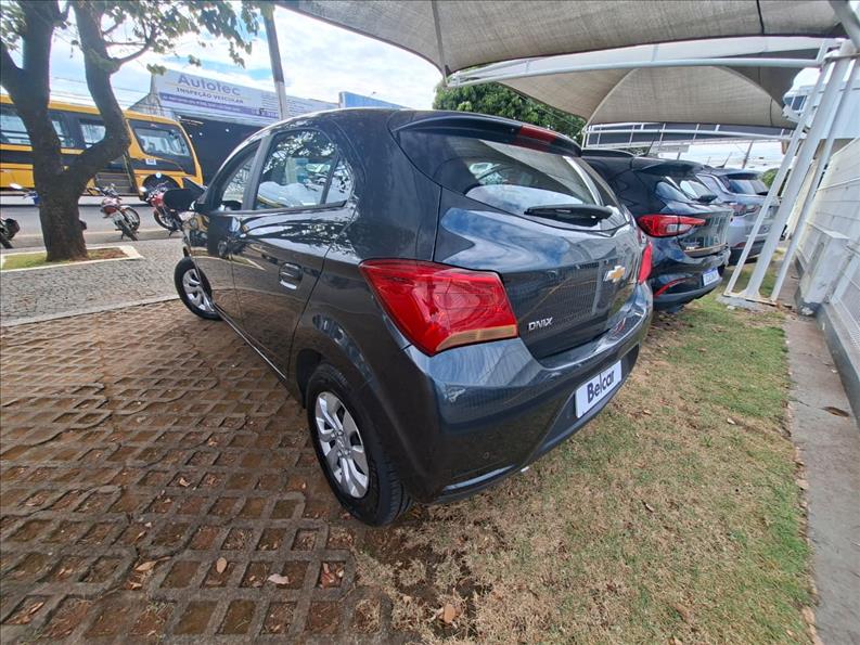  ONIX  1.0 MPFI LT 8V 3