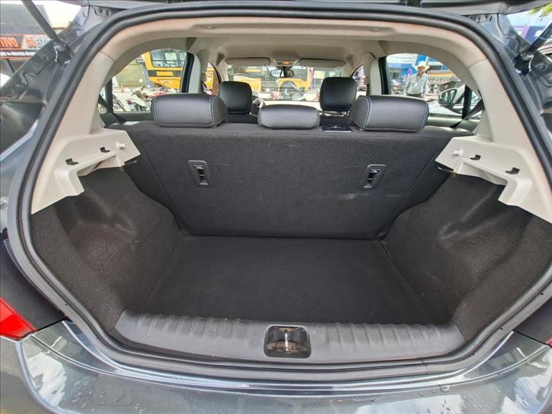  ONIX  1.0 MPFI LT 8V 12