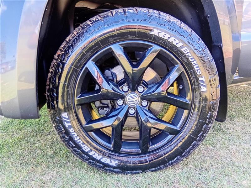 AMAROK 3.0 V6 TDI Highline Extreme CD 4motion AMAROK 3.0 V6 TDI Highline Extreme CD 4motion