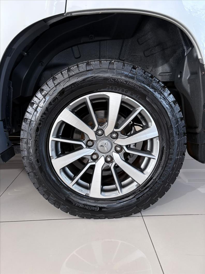  PAJERO SPORT  2.4 16V Mivec Turbo HPE AWD 18
